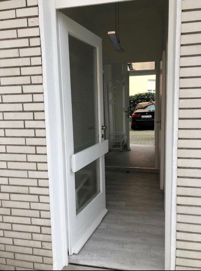 Moderne Und Gemuetliches Appartement Im Eg Mit Eigenem Zugang In Guter Wohnlage Muelheim an der Ruhr Luaran gambar